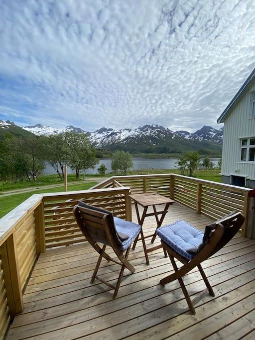 The Little Red Cabin Lofoten Urda Exterior photo